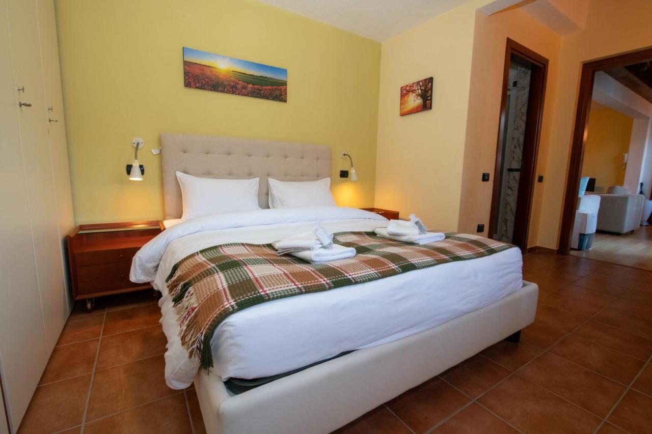 Villa Rina Deluxe And
